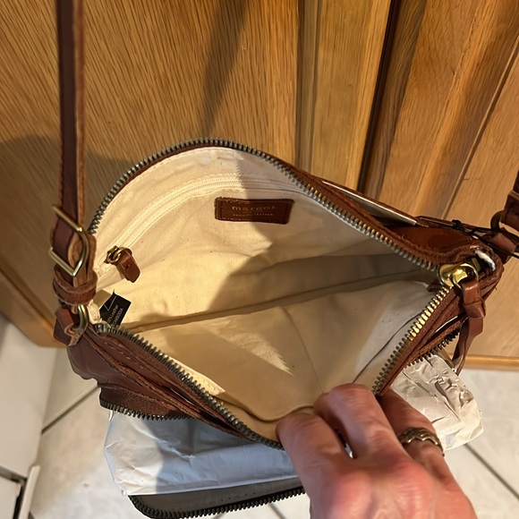 Margot Molly CB Tan Leather Crossbody bag - Picture 7 of 14